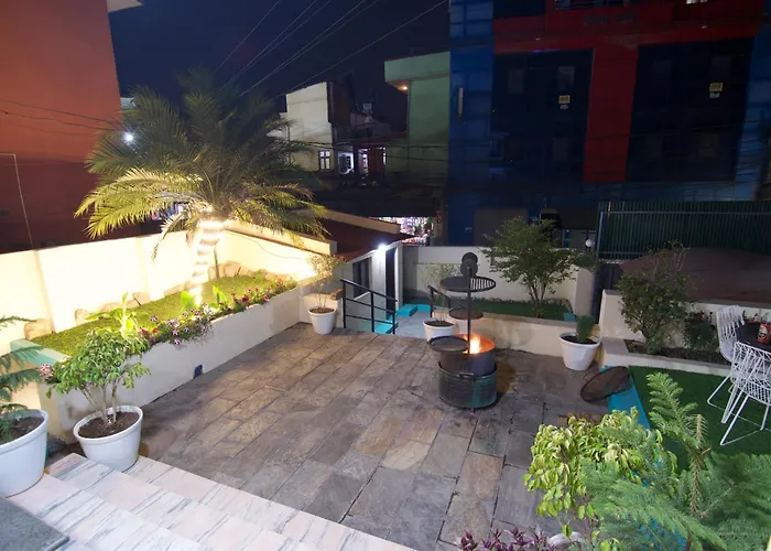 Gasthuis Wanderer's Double Bedrooms With Living And Kitchen - A Away From