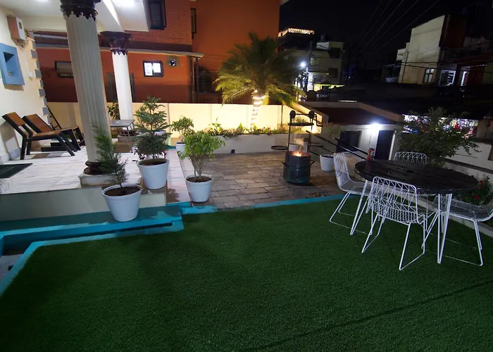 Wanderer's Double Bedrooms With Living And Kitchen - A Away From Kathmandu